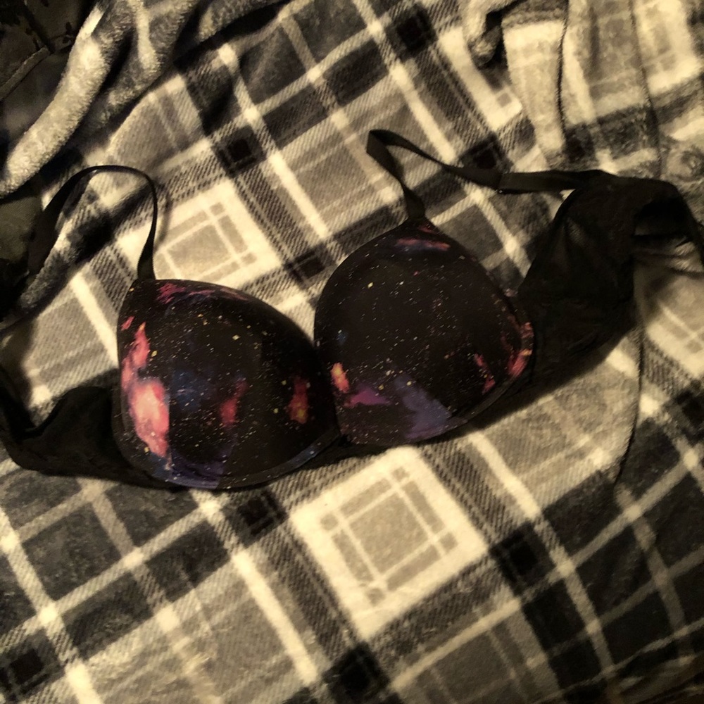 Torrid cosmic bra